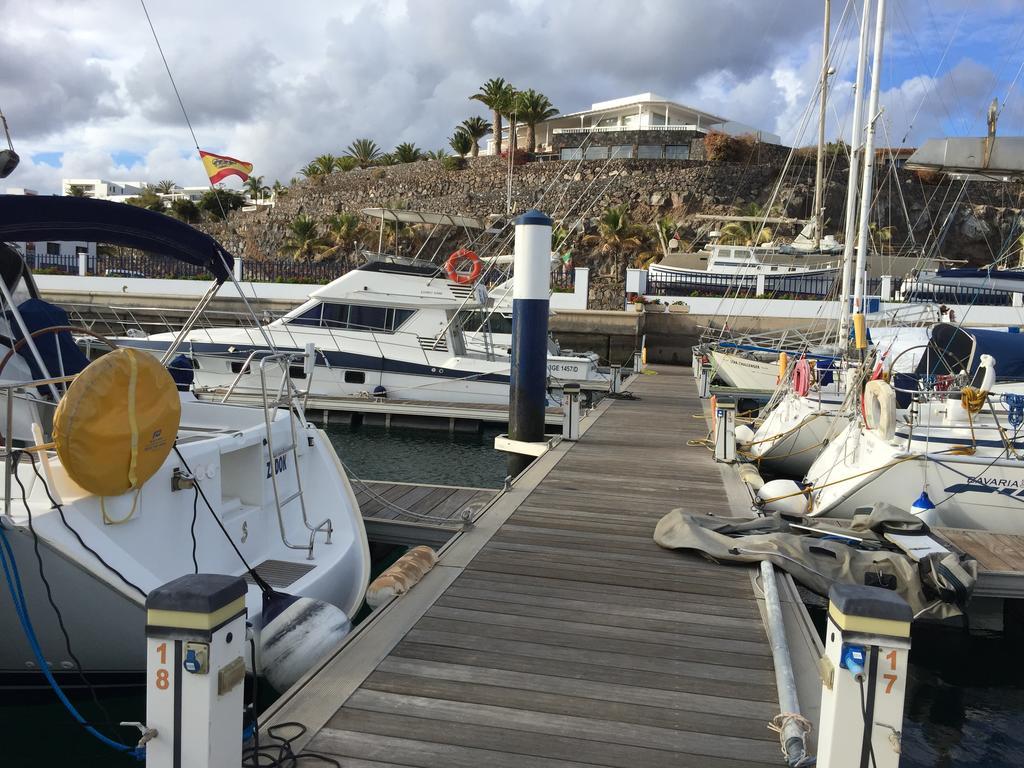 Puerto Calero Boat酒店 外观 照片